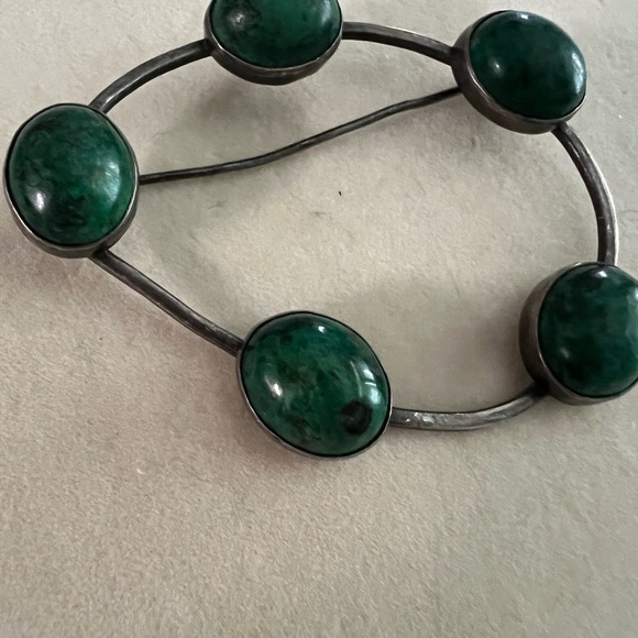 Sterling and Green Stone Bracelet - Picture 2 of 6